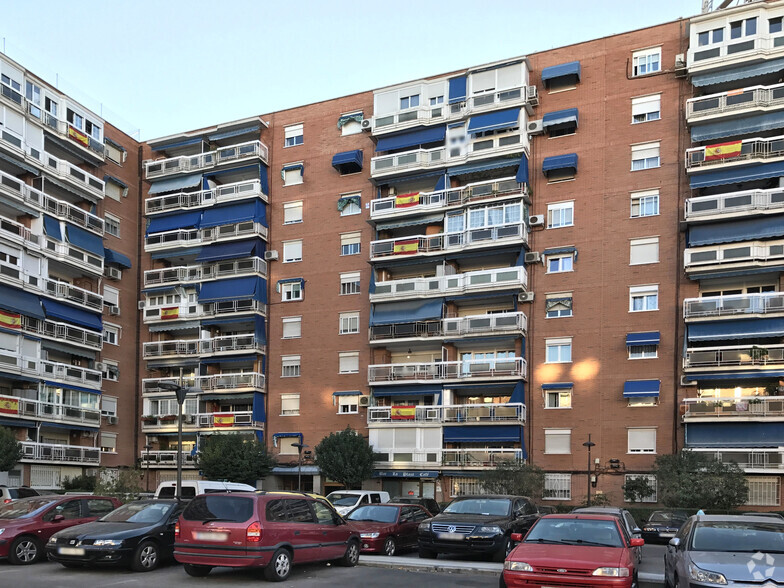 Edificios residenciales en Alcorcón, MAD en venta - Foto del edificio - Imagen 2 de 2