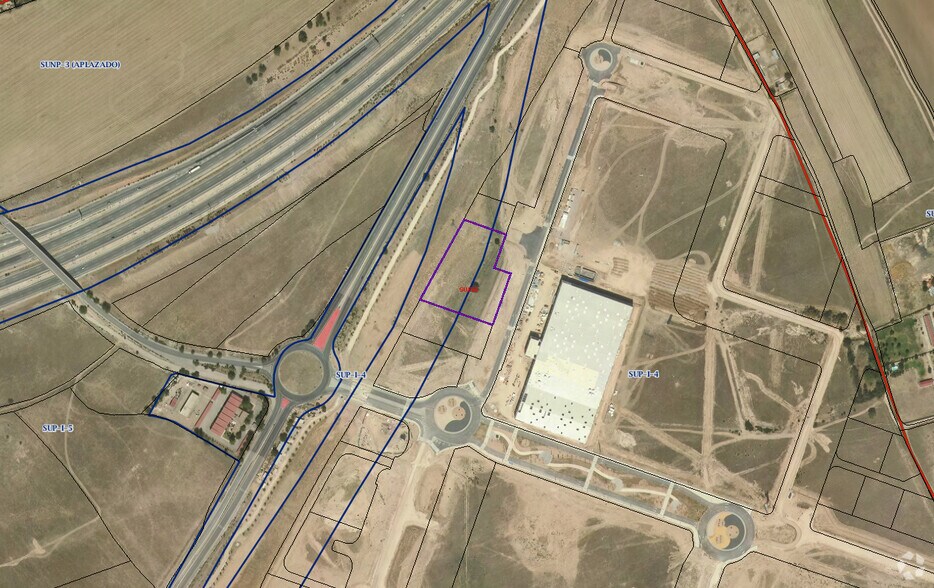 Terreno en San Fernando de Henares, Madrid en venta - Foto principal - Imagen 1 de 2