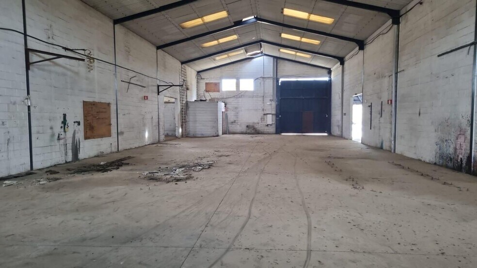 Calle la Red Doce, Alcala de Guadaira, Polígonos, 9, SEVILLA, Sevilla en alquiler - Foto del edificio - Imagen 2 de 7