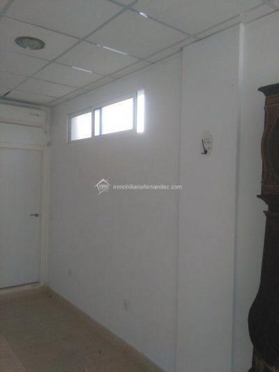 Local en Cáceres, Cáceres en venta - Foto del edificio - Imagen 1 de 7