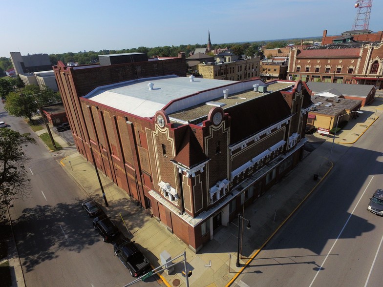 727 Ohio St, Terre Haute, IN en venta - Foto del edificio - Imagen 1 de 21