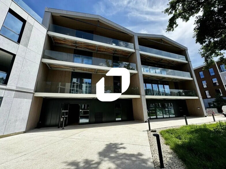22 Chemin Du Vieux Chêne, Meylan en alquiler - Foto del edificio - Imagen 3 de 11