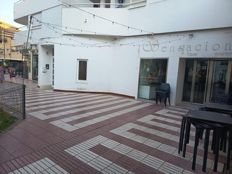 Local en El Campello en venta - Foto del edificio - Imagen 2 de 8