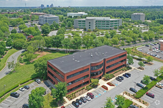 717 Green Valley Rd, Greensboro, NC - VISTA AÉREA  vista de mapa