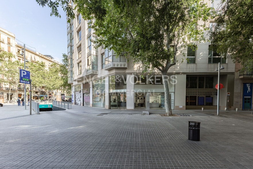Local en Barcelona, Barcelona en alquiler - Foto del edificio - Imagen 1 de 8