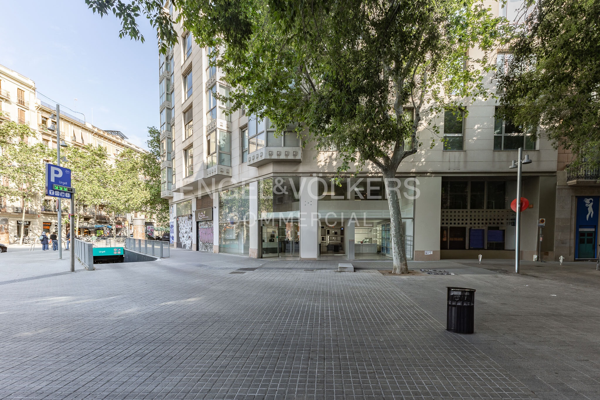Local en Barcelona, Barcelona en alquiler Foto del edificio- Imagen 1 de 9