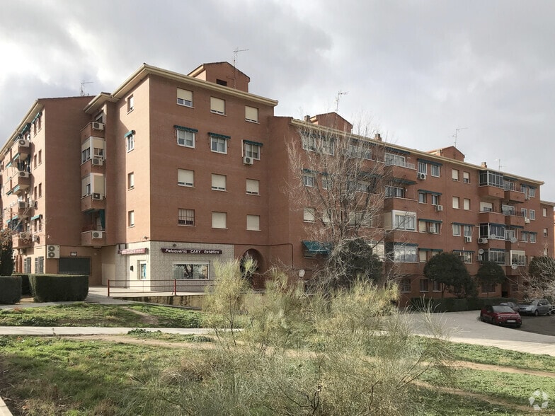 Local en Toledo, Toledo en alquiler - Foto del edificio - Imagen 2 de 2