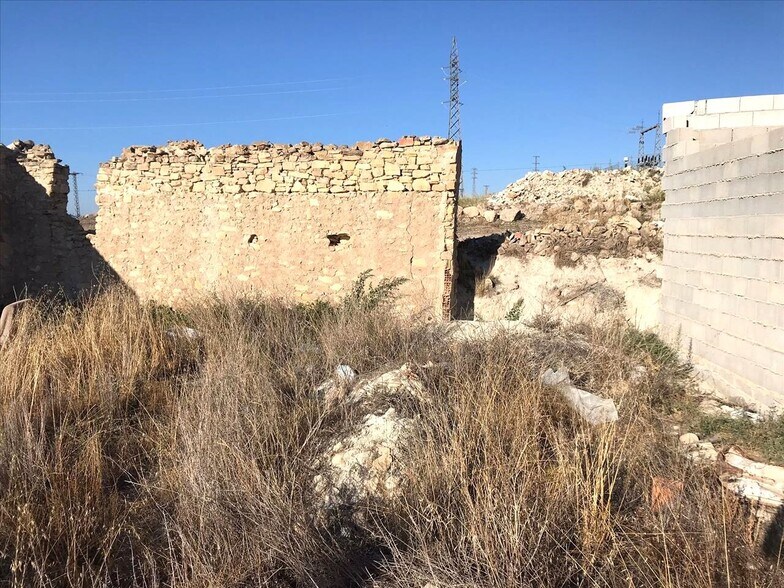 Terreno en Pedro Martínez en venta - Foto del edificio - Imagen 3 de 14