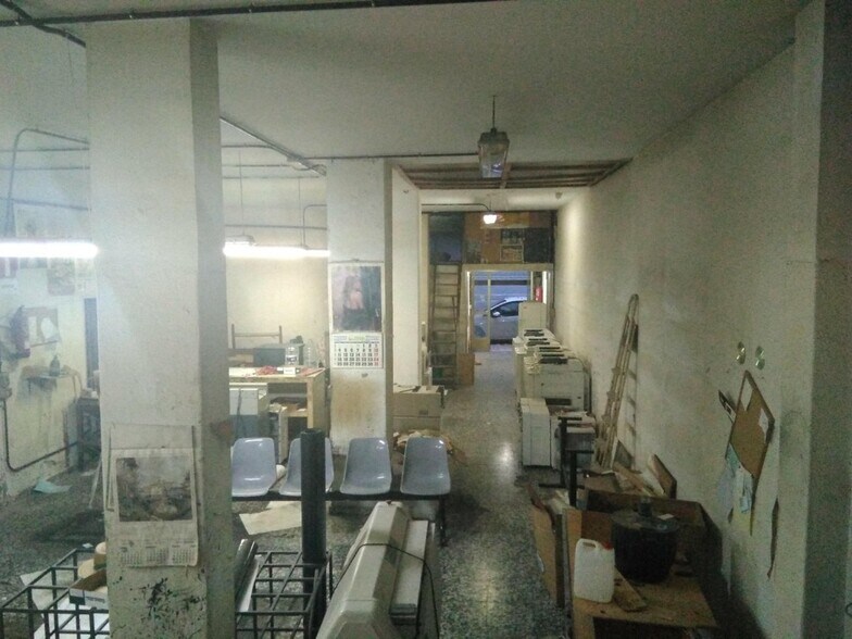 Local en Cáceres, Cáceres en alquiler - Foto del edificio - Imagen 2 de 9