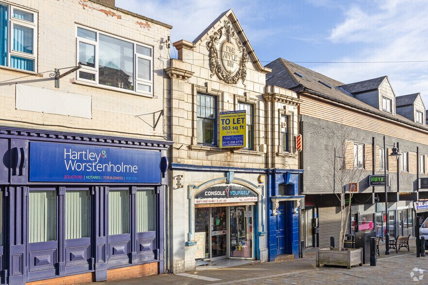 12-12A Gillygate, Pontefract en alquiler - Foto del edificio - Imagen 2 de 2