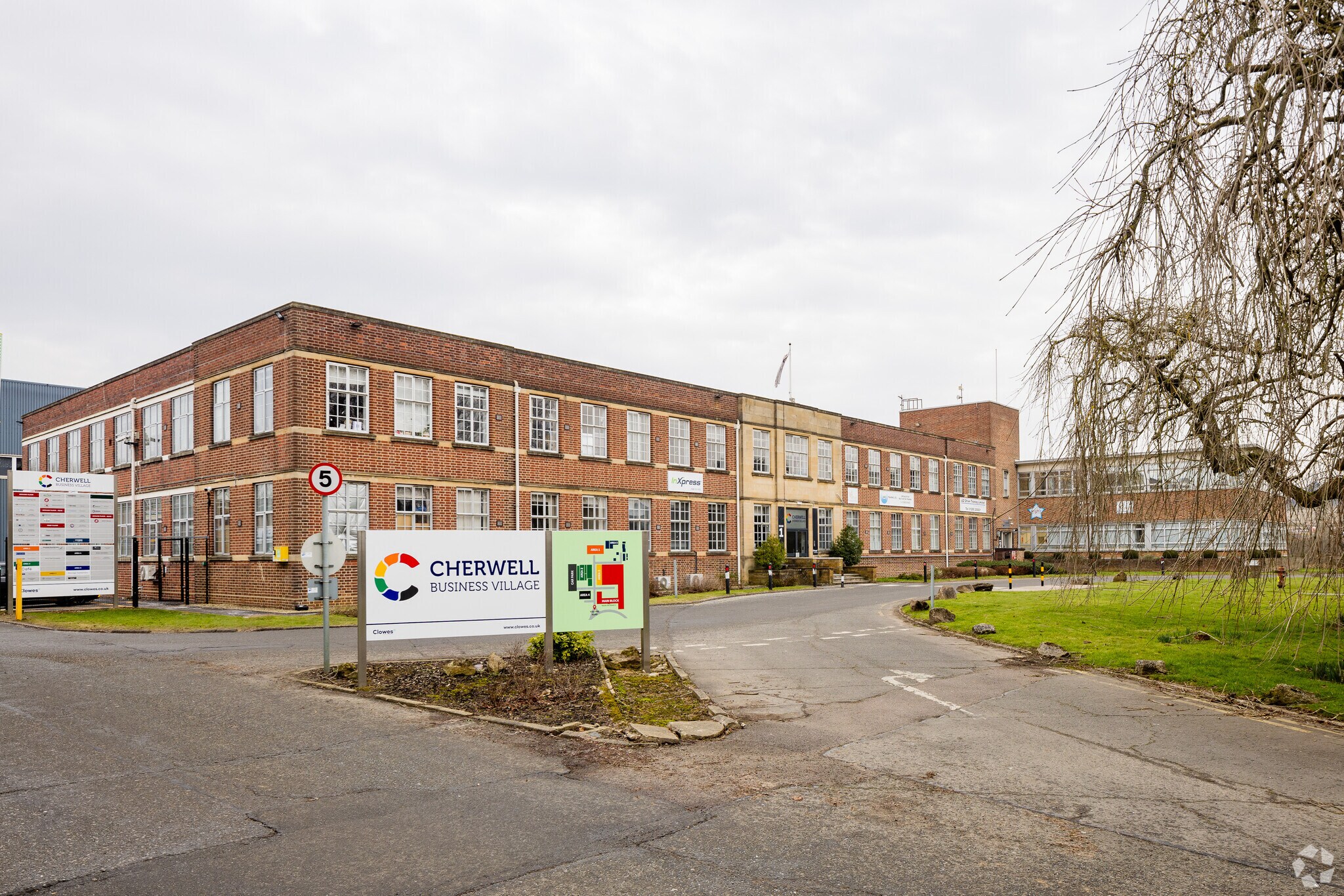 Main Block & Area 3, Cherwell Business Village, Banbury en venta Foto principal- Imagen 1 de 36
