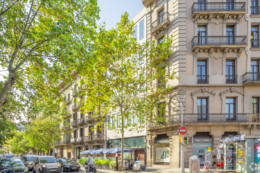 Oficinas en Barcelona, Barcelona en alquiler - Foto del edificio - Imagen 3 de 4