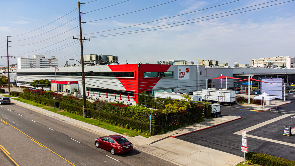 2031 E Mariposa Ave, El Segundo, CA en alquiler - Foto del edificio - Imagen 1 de 7