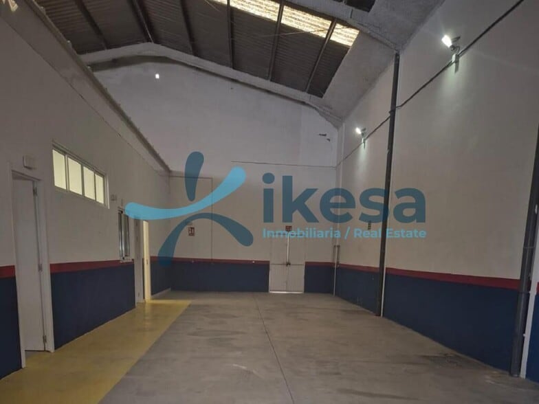 Nave en Coín en venta - Foto del edificio - Imagen 2 de 5
