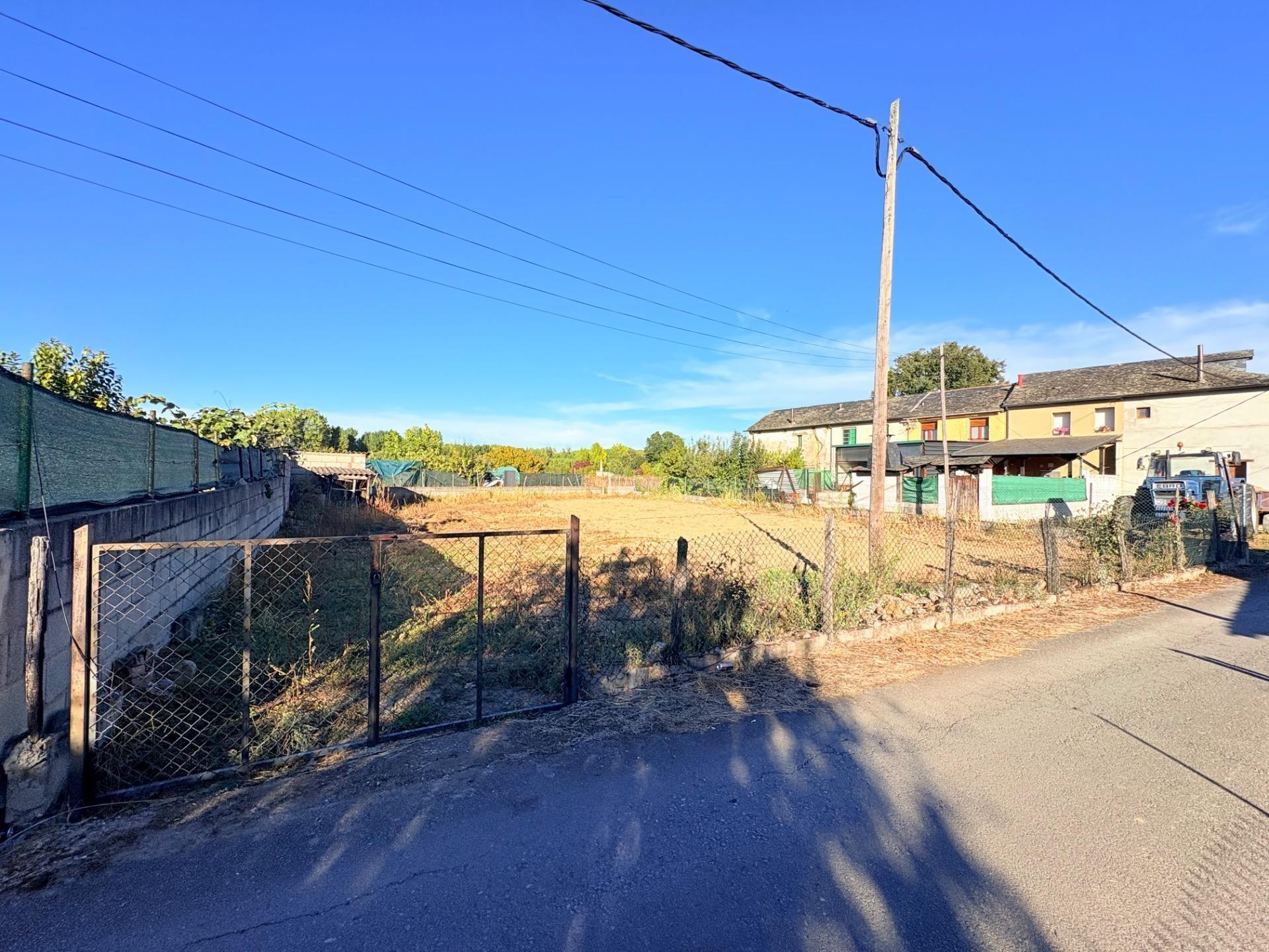 Terreno en Ponferrada, León en venta Foto del edificio- Imagen 1 de 5