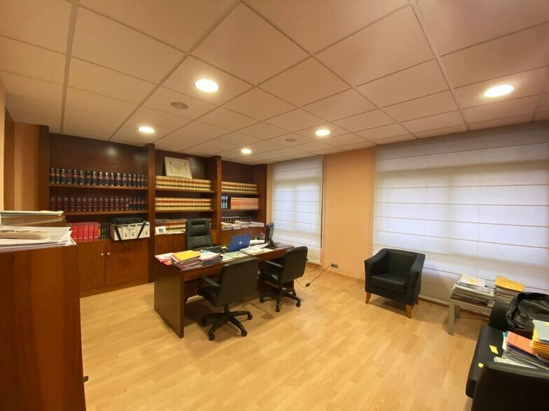 Oficina en Ponferrada, León en venta - Foto del edificio - Imagen 1 de 10