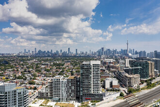 11 Peel Ave, Toronto, ON - VISTA AÉREA  vista de mapa