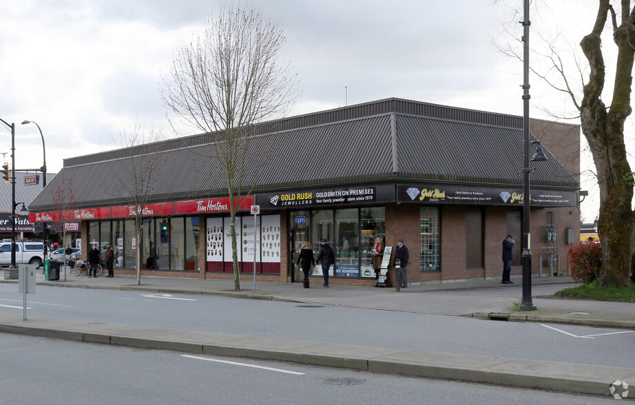 11811 224th St, Maple Ridge, BC en alquiler - Foto del edificio - Imagen 3 de 13