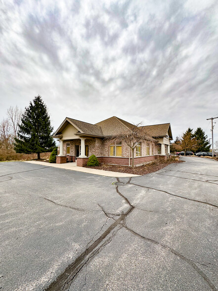 700 W Randall St, Coopersville, MI en venta - Foto del edificio - Imagen 3 de 8