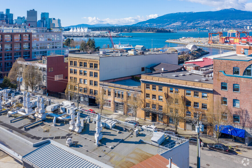 339 Railway St, Vancouver, BC en alquiler - Foto del edificio - Imagen 3 de 13