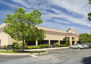 1809 Olde Homestead Ln, Lancaster, PA en alquiler Foto del edificio- Imagen 1 de 2