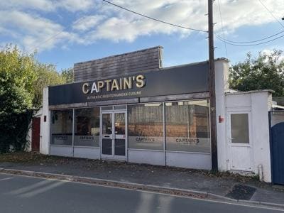 13-15 Earls Court Rd, Amesbury en venta Foto del edificio- Imagen 1 de 7