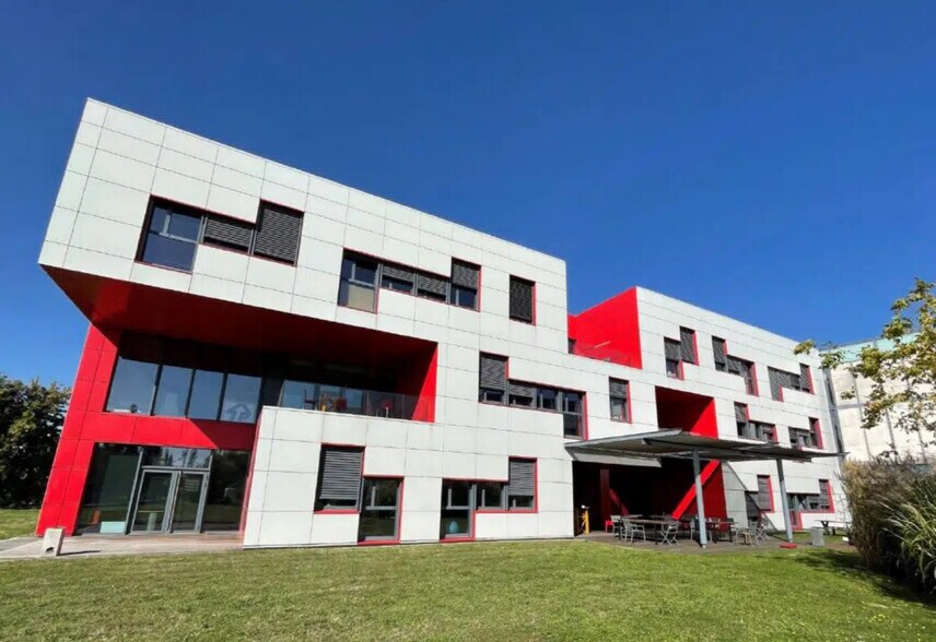 66 Chemin Du Moulin Carron, Dardilly en alquiler - Foto del edificio - Imagen 1 de 9