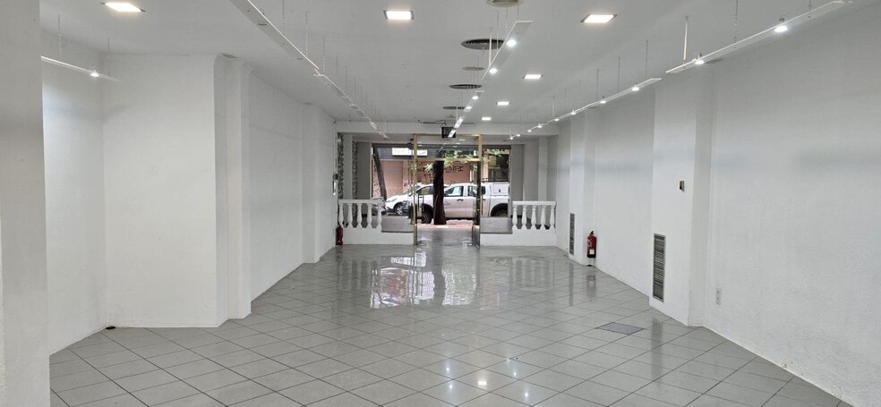 Local en Zaragoza en alquiler - Foto del interior - Imagen 3 de 11