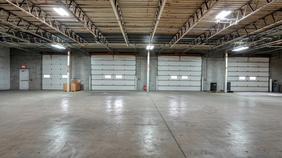 2411 E Wheeling Ave, Cambridge, OH en alquiler - Foto del interior - Imagen 3 de 13