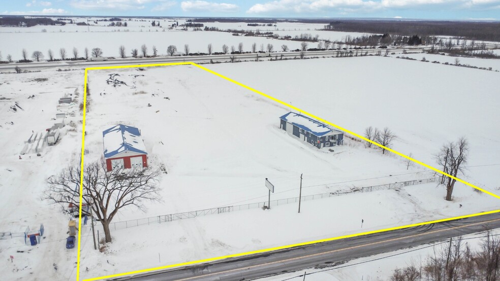 21899 Old Highway 2, Bainsville, ON en venta - Foto del edificio - Imagen 2 de 27