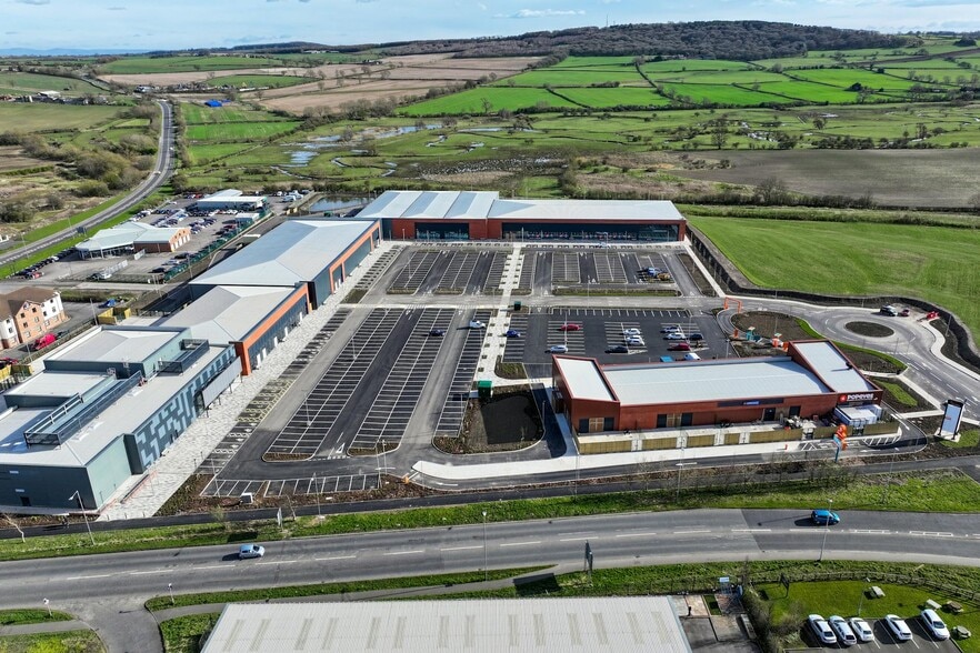 Tindale Crescent, Bishop Auckland en alquiler - Foto del edificio - Imagen 1 de 9