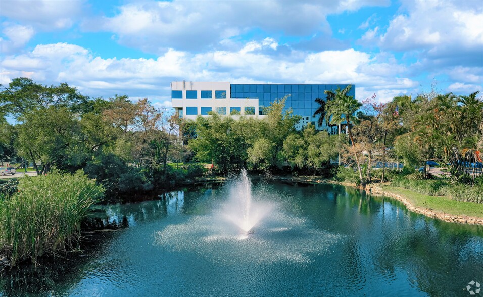 20803 Biscayne Blvd, Aventura, FL en alquiler - Foto del edificio - Imagen 2 de 26