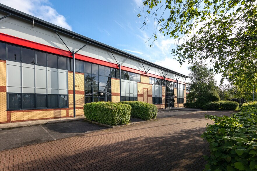 900 Coronation Rd, London en alquiler - Foto del edificio - Imagen 2 de 5