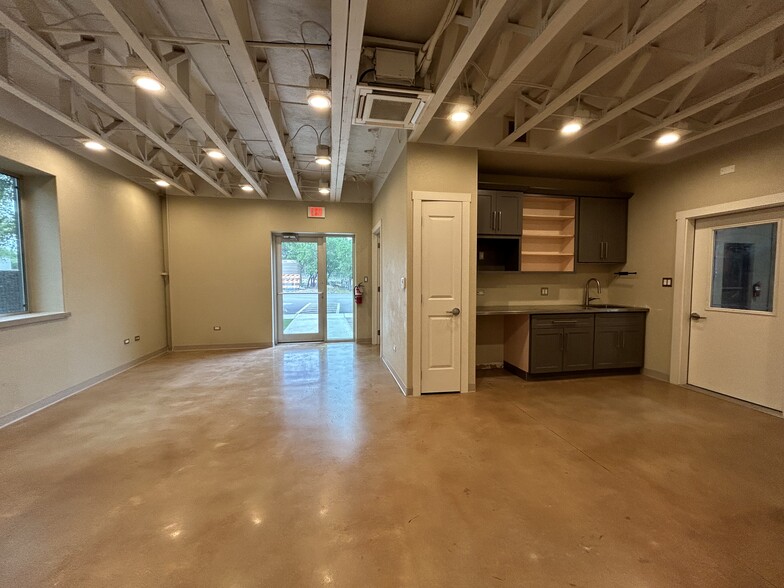 9 Spanish Pass Rd, Boerne, TX en alquiler - Foto del interior - Imagen 3 de 33