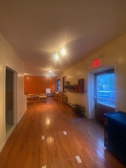 26 7th Ave, Brooklyn, NY en alquiler - Foto del interior - Imagen 3 de 9