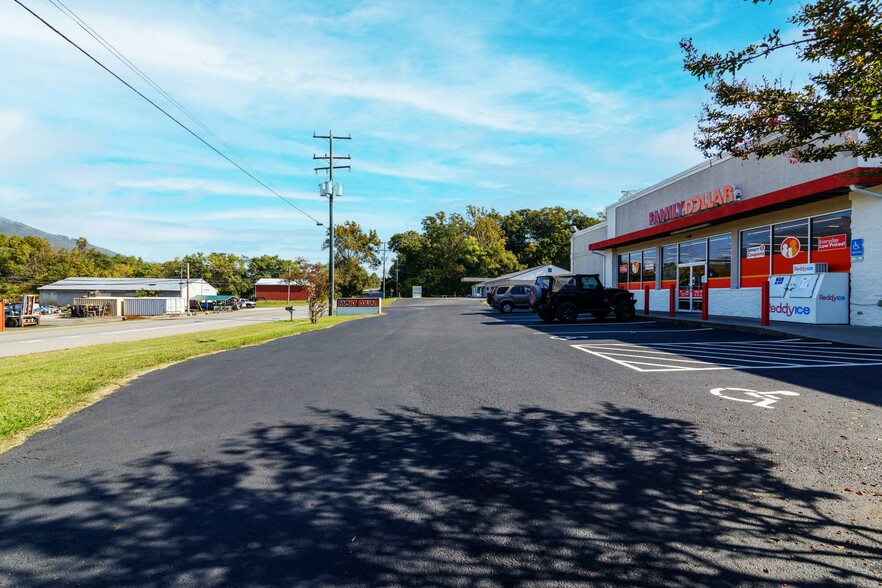 19026 Main St, Buchanan, VA en venta - Foto del edificio - Imagen 3 de 20