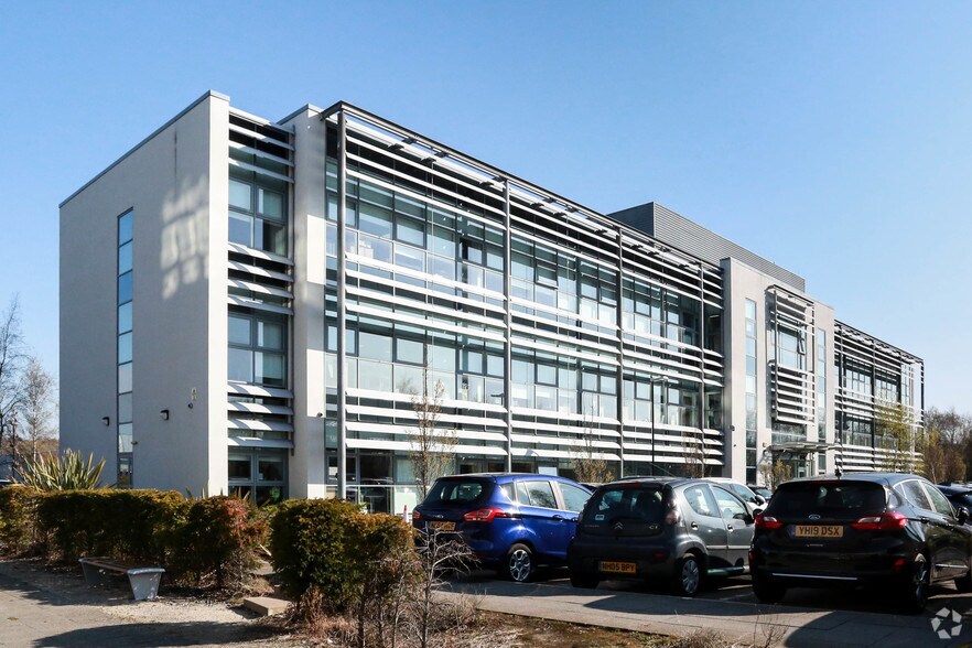 Goldcrest Way, Newcastle Upon Tyne en venta - Foto del edificio - Imagen 3 de 4