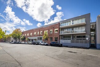 Más detalles de 24 Lyons Rd, Camperdown - Edificio residencial​ en venta