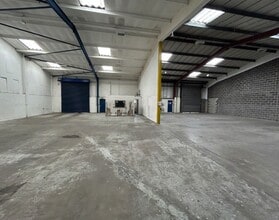 Swinton Industrial Estate Rd, Manchester en alquiler Foto del interior- Imagen 1 de 2