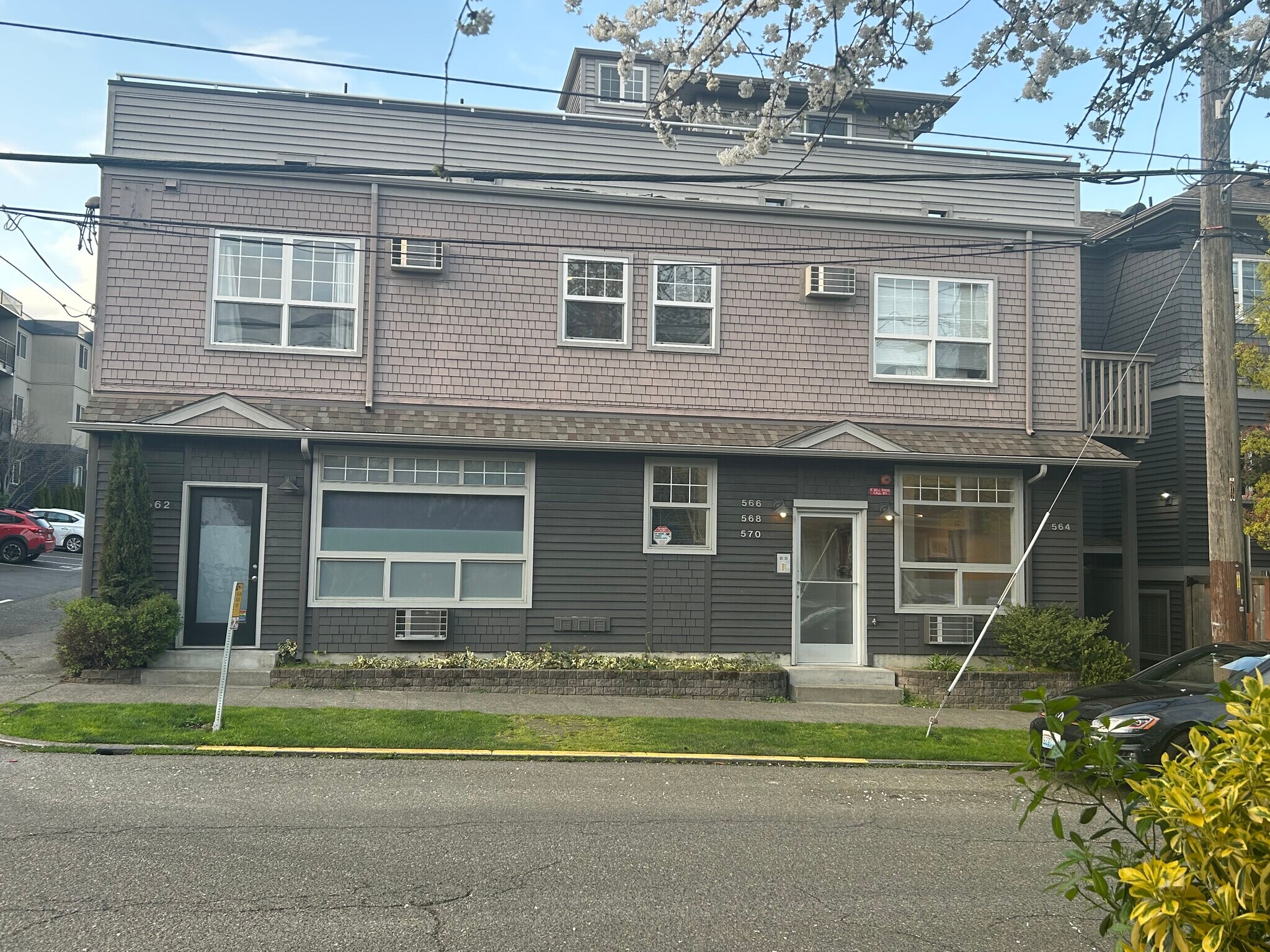 562-570 Valley St, Seattle, WA en venta Foto del edificio- Imagen 1 de 1