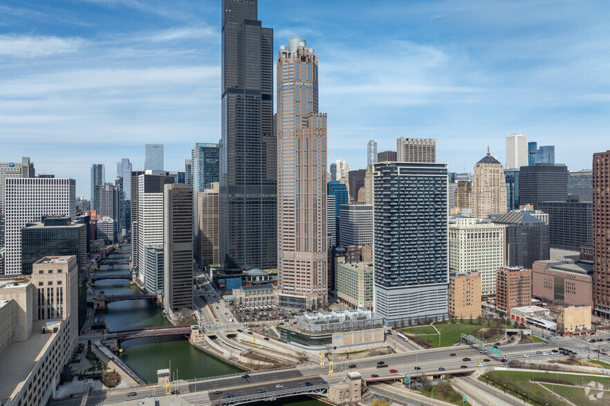 311 S Wacker Dr, Chicago, IL en alquiler - Foto del edificio - Imagen 2 de 33