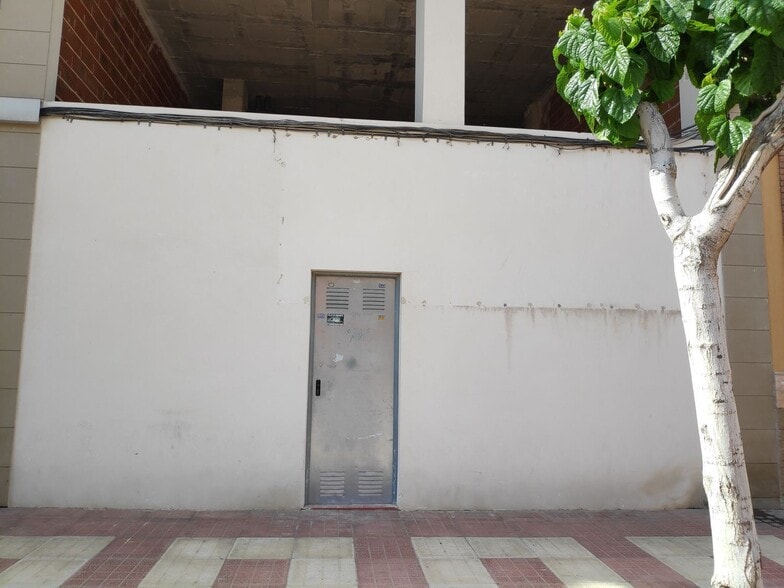 Avinguda Generalitat, 5, El Campello, Alicante en venta - Foto del edificio - Imagen 3 de 23