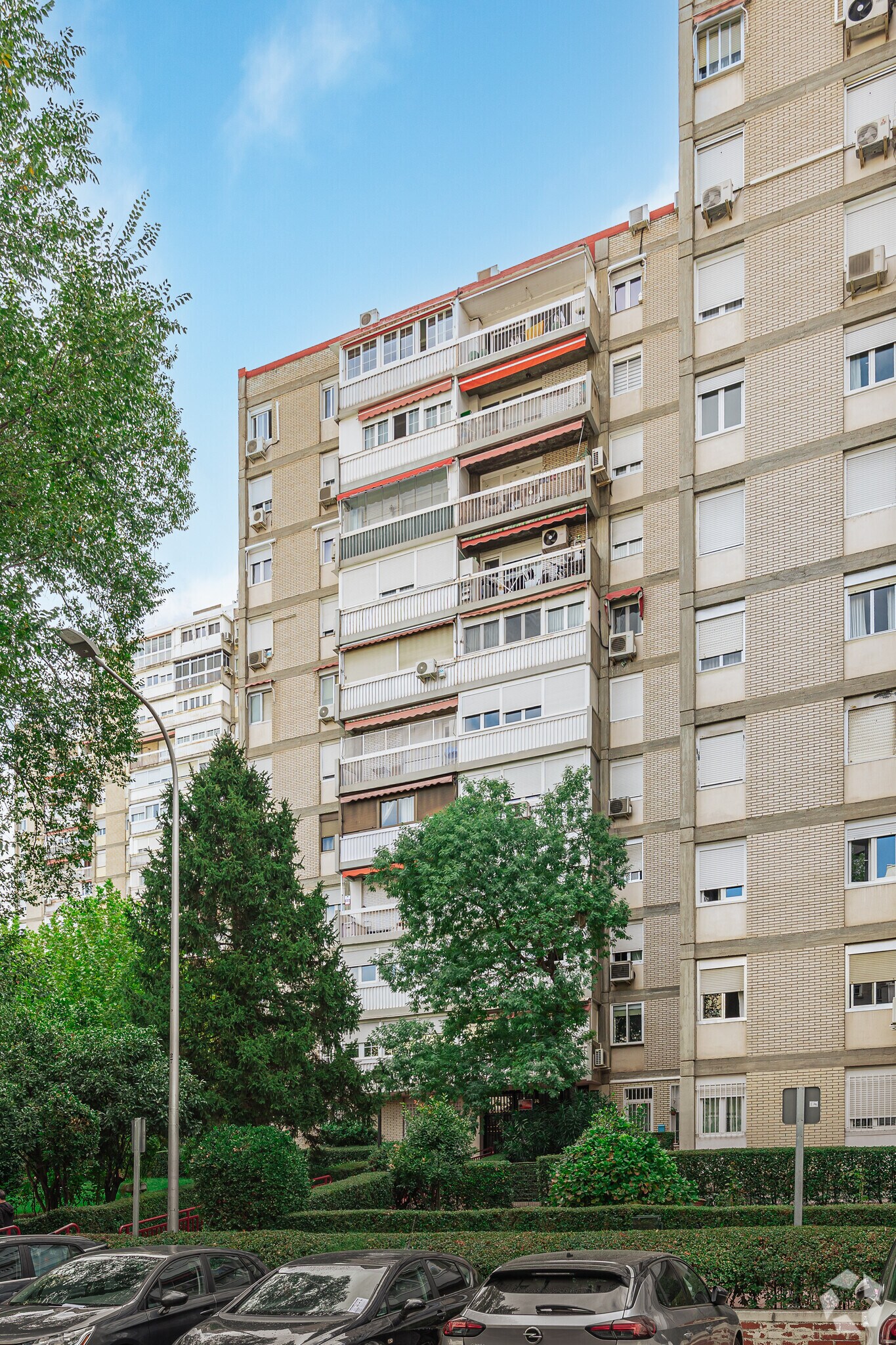 Calle Camarena, 78, Madrid, Madrid en venta Foto principal- Imagen 1 de 1