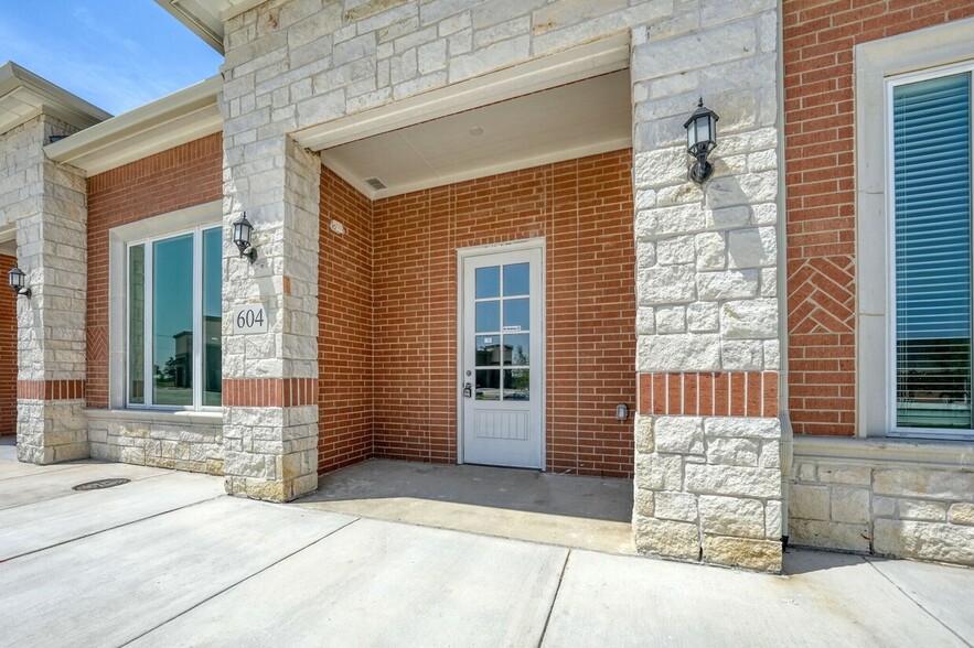 5860 Collin McKinney Pky, McKinney, TX en venta - Foto del edificio - Imagen 1 de 17