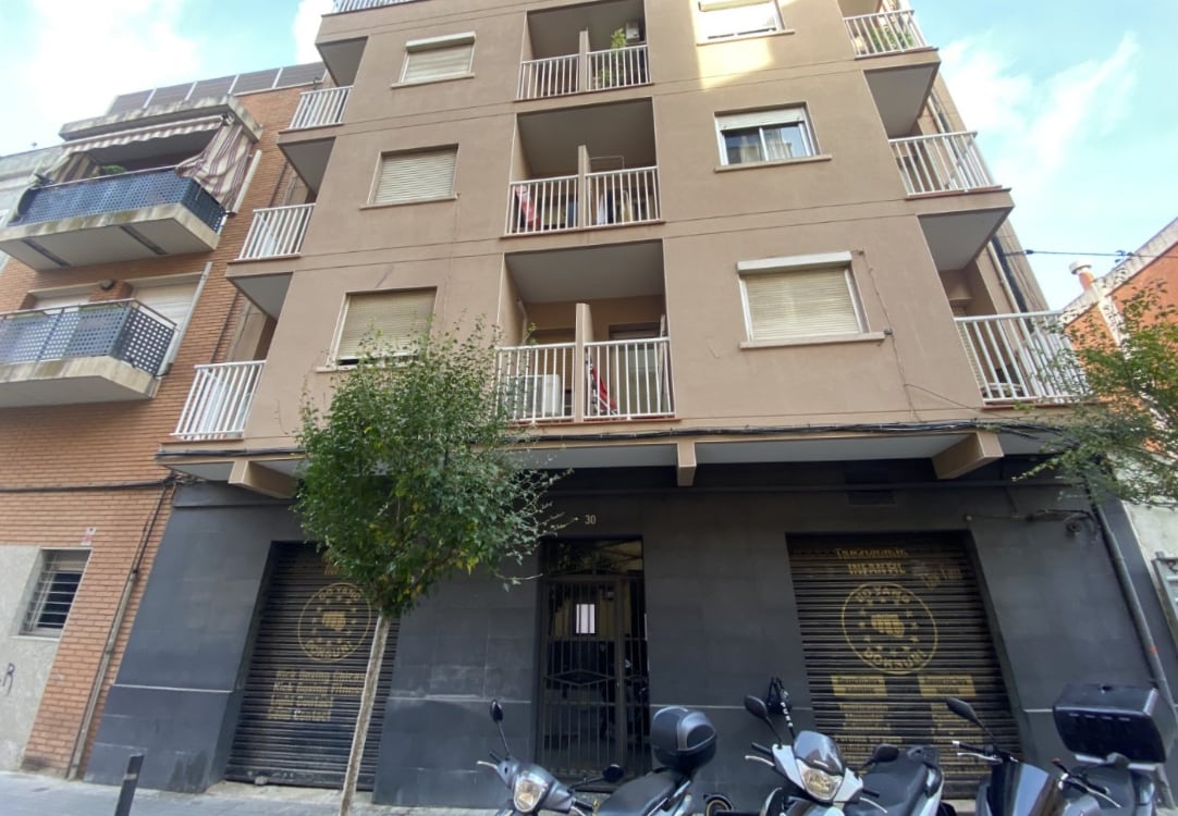 L'Hospitalet de Llobregat, BAR 08904 - Unidad Puerta 01 -  - Foto del interior - Image 1 of 12