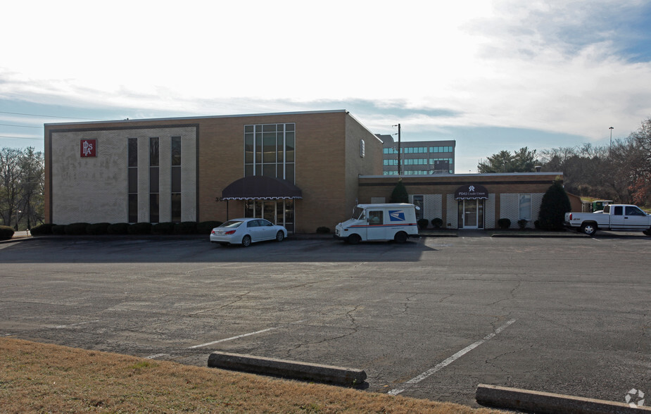 305 Plus Park Blvd, Nashville, TN en alquiler - Foto del edificio - Imagen 2 de 8