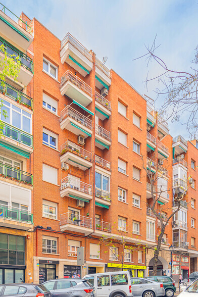 Calle Galileo, 45, Madrid, Madrid en venta - Foto principal - Imagen 1 de 2