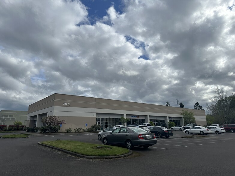 3871 Fairview Industrial Dr SE, Salem, OR en alquiler - Foto del edificio - Imagen 1 de 6