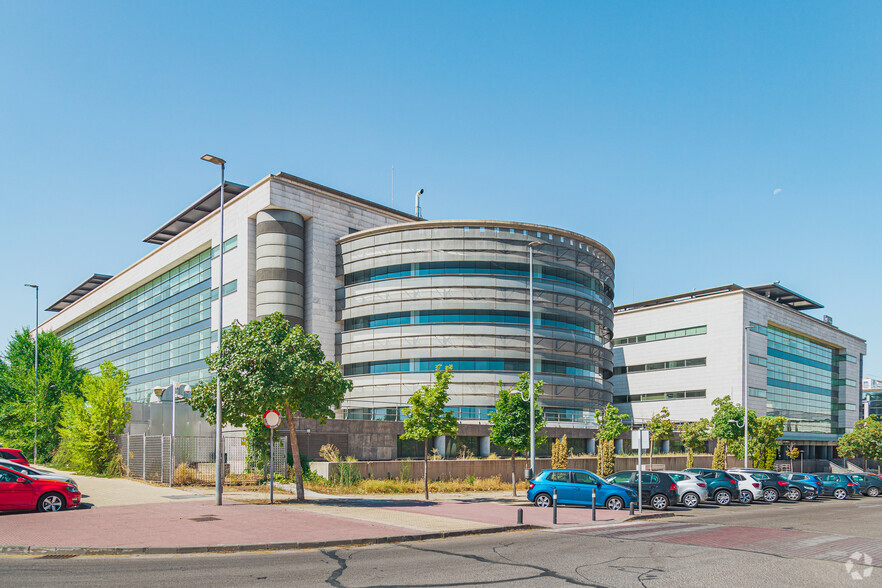 Calle Anabel Segura, 11, Alcobendas, Madrid en alquiler - Foto del edificio - Imagen 2 de 2