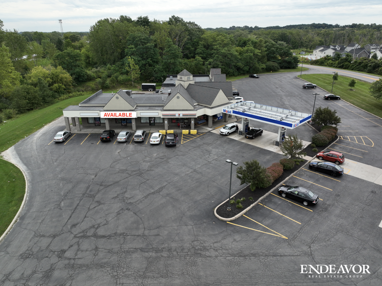 5152 E River Rd, West Henrietta, NY en alquiler - Foto del edificio - Imagen 1 de 4